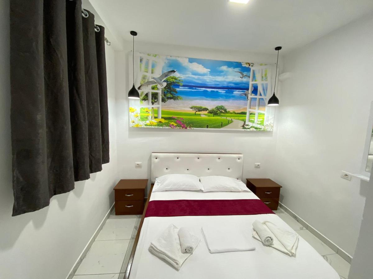 Apartmente Pamela Sarandë Exteriör bild