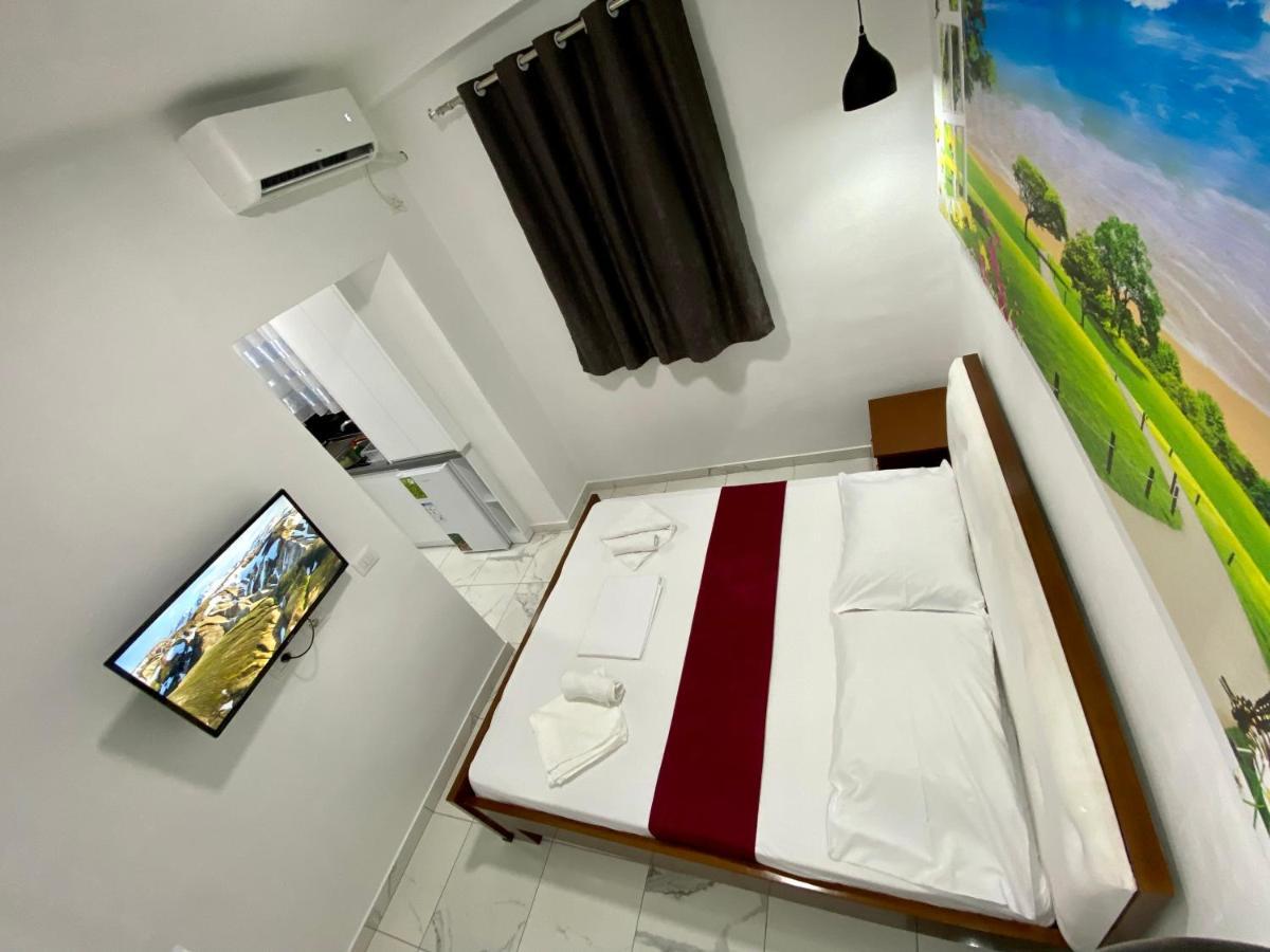 Apartmente Pamela Sarandë Exteriör bild