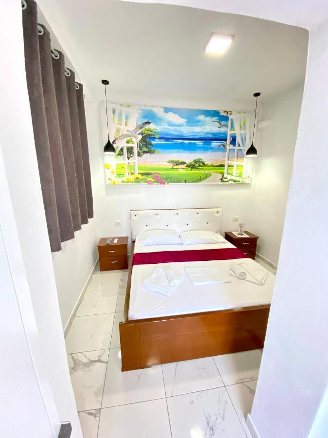 Apartmente Pamela Sarandë Exteriör bild