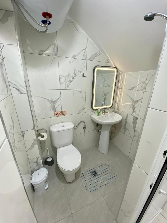 Apartmente Pamela Sarandë Exteriör bild