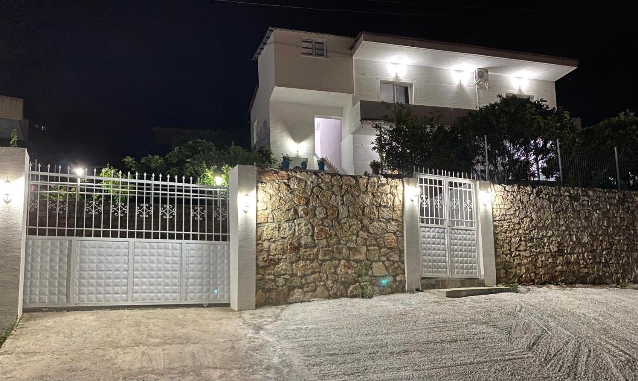 Apartmente Pamela Sarandë Exteriör bild
