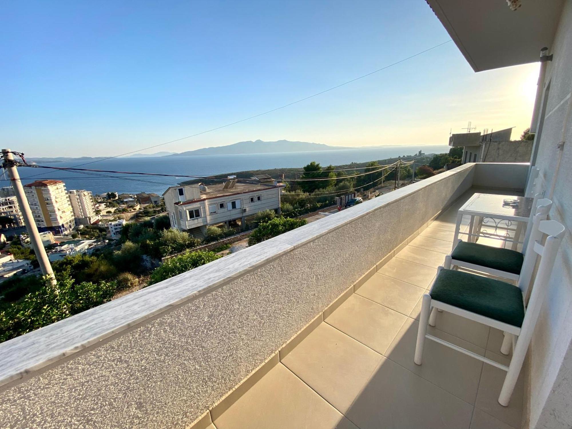 Apartmente Pamela Sarandë Exteriör bild