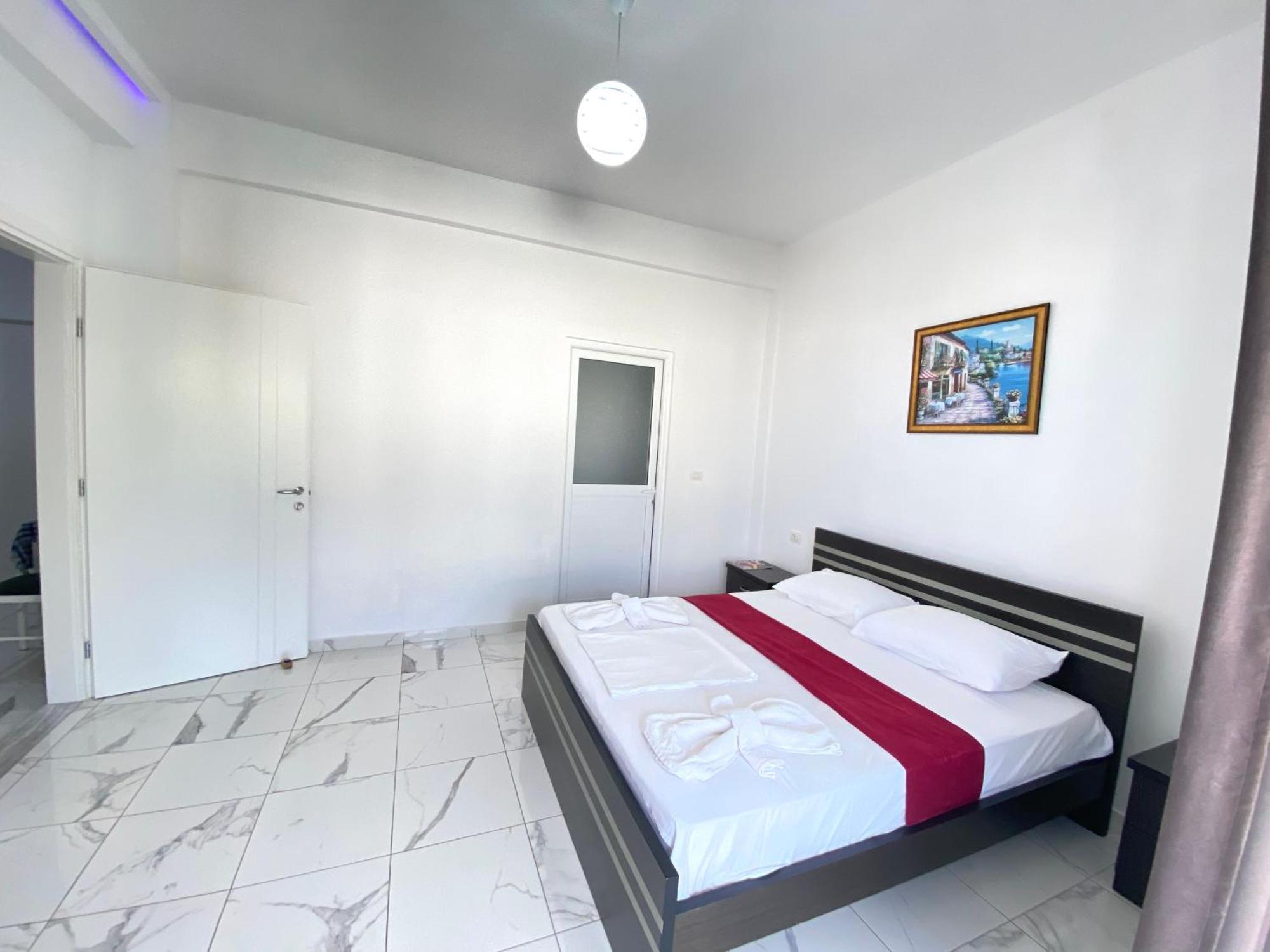 Apartmente Pamela Sarandë Exteriör bild
